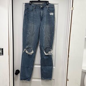 AE Mom Jeans High Waisted Ripped Jeans 12  X-Long